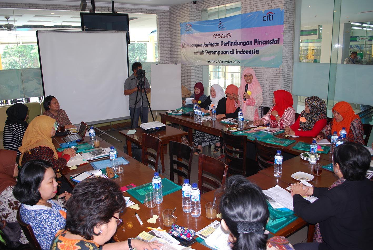 diskusi membangun jaringan finansial, asosiasi ppsw